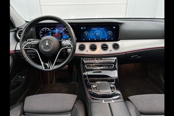 Mercedes-Benz E-Klasse Estate 300 e Avantgarde BLACK-LINE CAMERA | LEER | MATRIX-LED| EL-ACHTERKLEP
