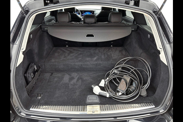 Mercedes-Benz E-Klasse Estate 300 e Avantgarde BLACK-LINE CAMERA | LEER | MATRIX-LED| EL-ACHTERKLEP