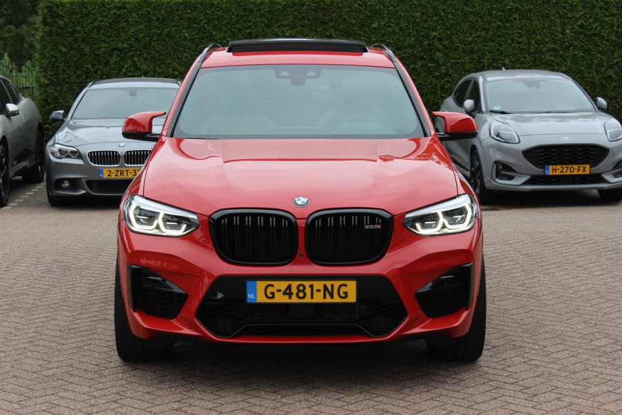 BMW X3 M / Trekhaak / Panoramadak / 360Camera / Head-up / Leder / Harman Kardon / 20'' / Stoelverwarming / Dodehoek / DAB / ACC