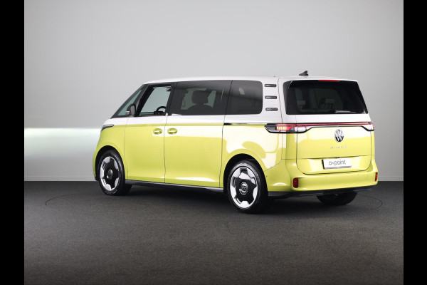 Volkswagen ID. Buzz Pro 86 kWh LWB 7p. 286 pk | SoH 96,36% |Navigatie | Panoramadak | Trekhaak (wegklapbaar) | Parkeersensoren (Park assist) | Rondomzicht camera | Elektr. schuifdeuren | Stoelverwarming |