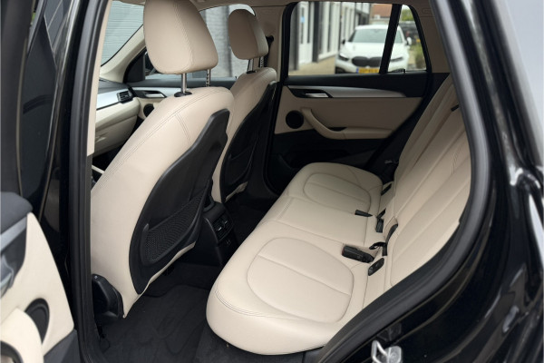 BMW X1 xDrive25e | Leder | Head-Up | PDC V+A | LED | Elektrische Klep | 35x op voorraad !