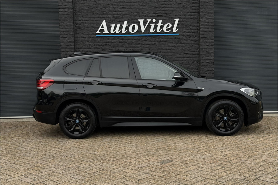 BMW X1 xDrive25e | Leder | Head-Up | PDC V+A | LED | Elektrische Klep | 35x op voorraad !