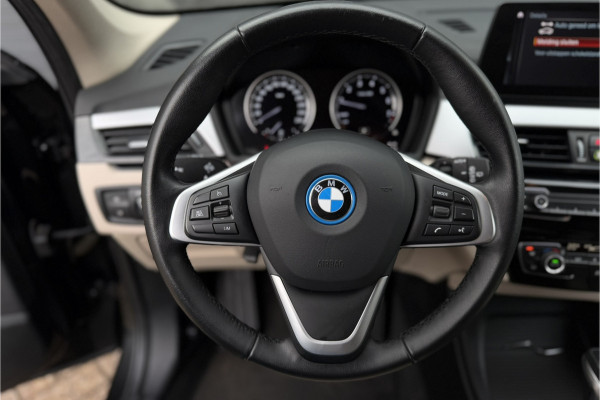 BMW X1 xDrive25e | Leder | Head-Up | PDC V+A | LED | Elektrische Klep | 35x op voorraad !