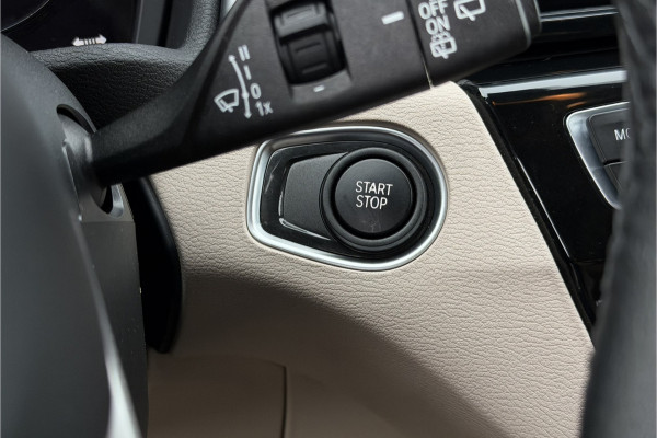 BMW X1 xDrive25e | Leder | Head-Up | PDC V+A | LED | Elektrische Klep | 35x op voorraad !