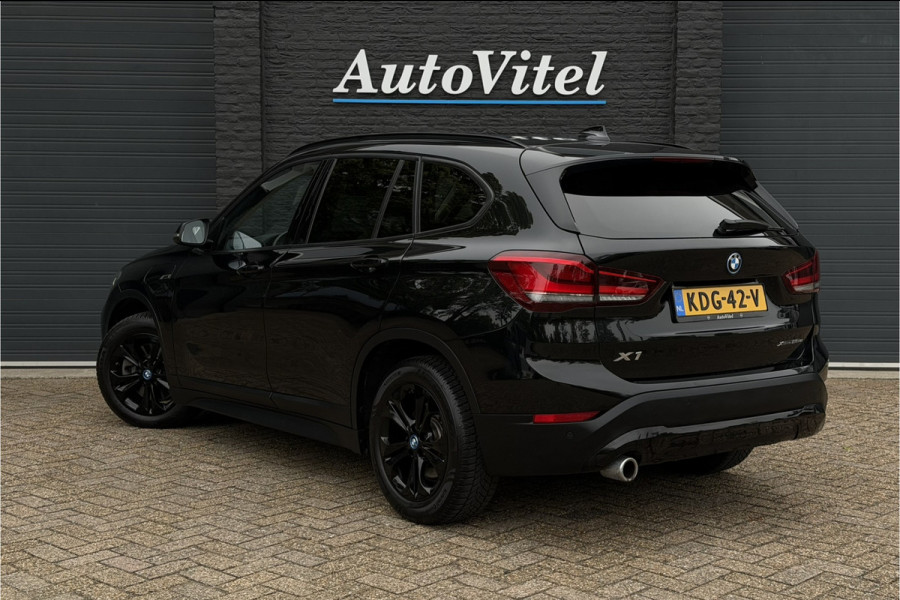 BMW X1 xDrive25e | Leder | Head-Up | PDC V+A | LED | Elektrische Klep | 35x op voorraad !