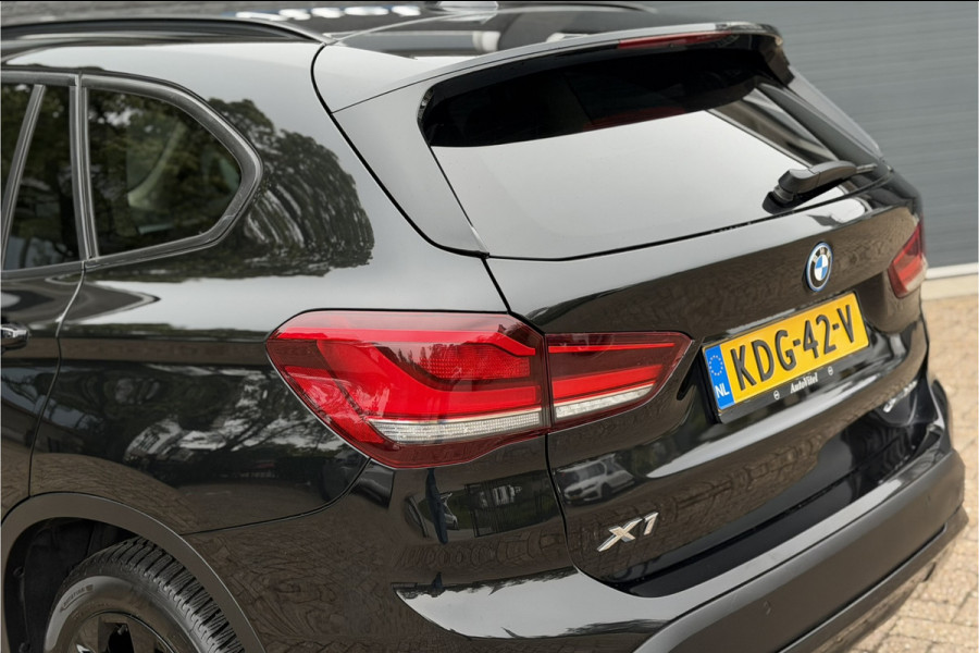 BMW X1 xDrive25e | Leder | Head-Up | PDC V+A | LED | Elektrische Klep | 35x op voorraad !