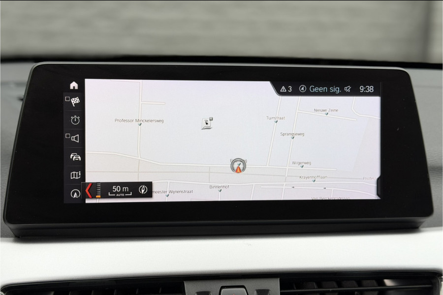 BMW X1 xDrive25e | Leder | Head-Up | PDC V+A | LED | Elektrische Klep | 35x op voorraad !