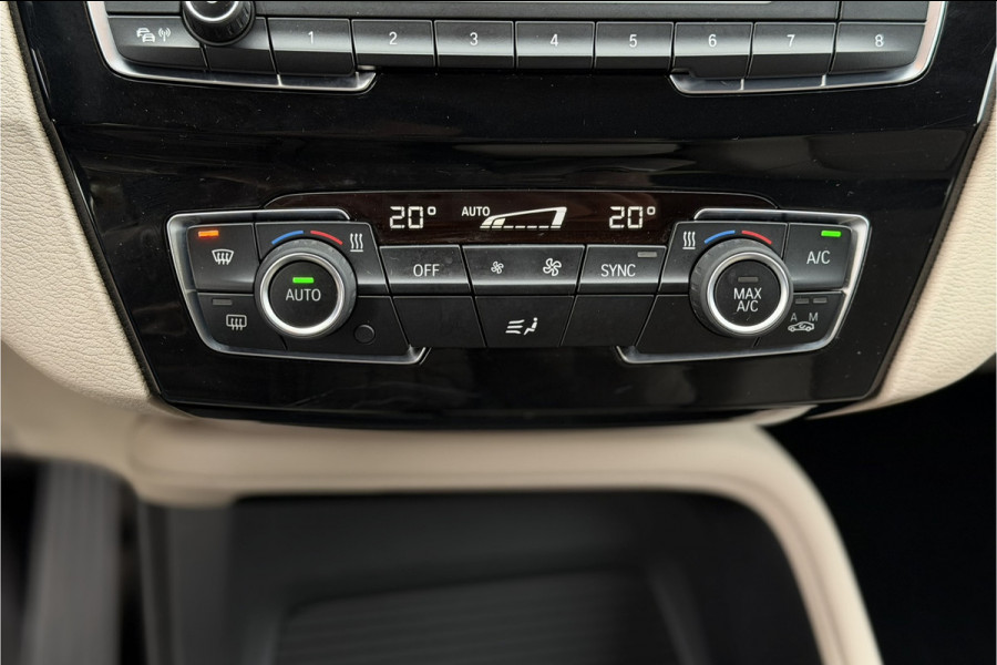 BMW X1 xDrive25e | Leder | Head-Up | PDC V+A | LED | Elektrische Klep | 35x op voorraad !