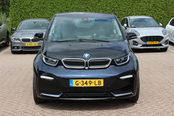 BMW i3 S Executive Edition 120Ah 42 kWh / SoH 89,4% / Camera / CarPlay / 20'' / Stoelverwarming / DAB / ACC / Warmtepomp