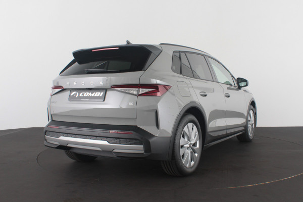 Škoda Elroq 60 Business Edition Loft > Direct leverbaar/Warmtepomp/Winterpakket/Steel Grey...