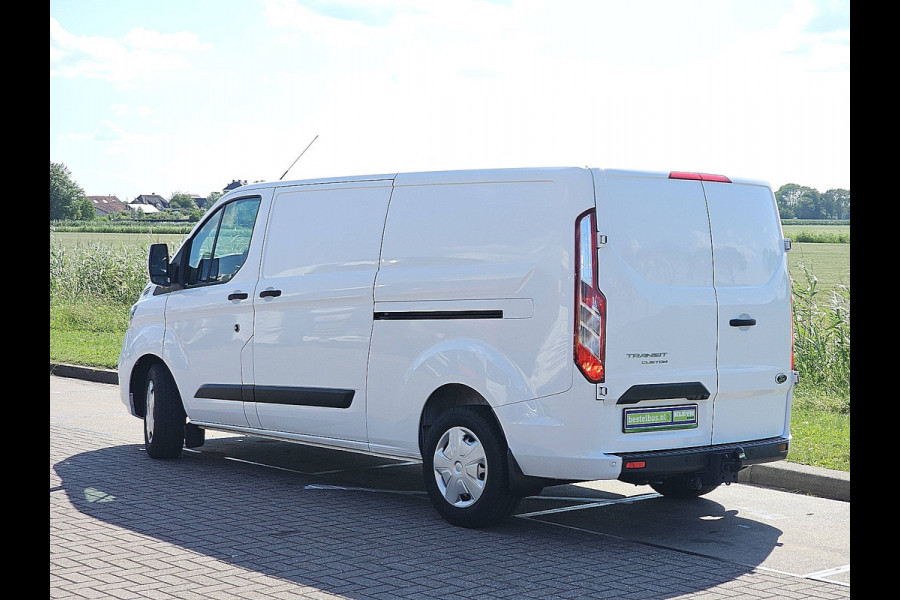 Ford Transit Custom 340 2.0 TDCI L2H1 Trend L2H1 2x Schuifdeur Airco Trekhaak Navi PDC Achterdeuren Cruise Control Euro6 131 PK