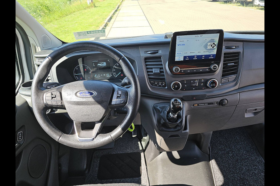 Ford Transit Custom 340 2.0 TDCI L2H1 Trend L2H1 2x Schuifdeur Airco Trekhaak Navi PDC Achterdeuren Cruise Control Euro6 131 PK
