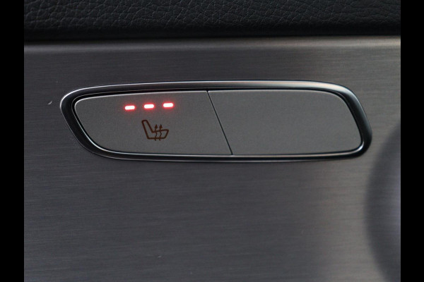 Mercedes-Benz C-Klasse Estate 180 Business Solution AMG | Panoramadak | Trekhaak | Leder/alcantara | Stoelverwarming | Virtual dashboard | Camera | Park assist | Carplay | Full LED
