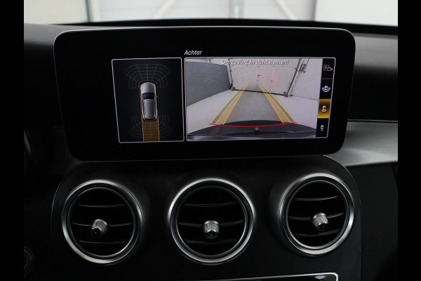 Mercedes-Benz C-Klasse Estate 180 Business Solution AMG | Panoramadak | Trekhaak | Leder/alcantara | Stoelverwarming | Virtual dashboard | Camera | Park assist | Carplay | Full LED
