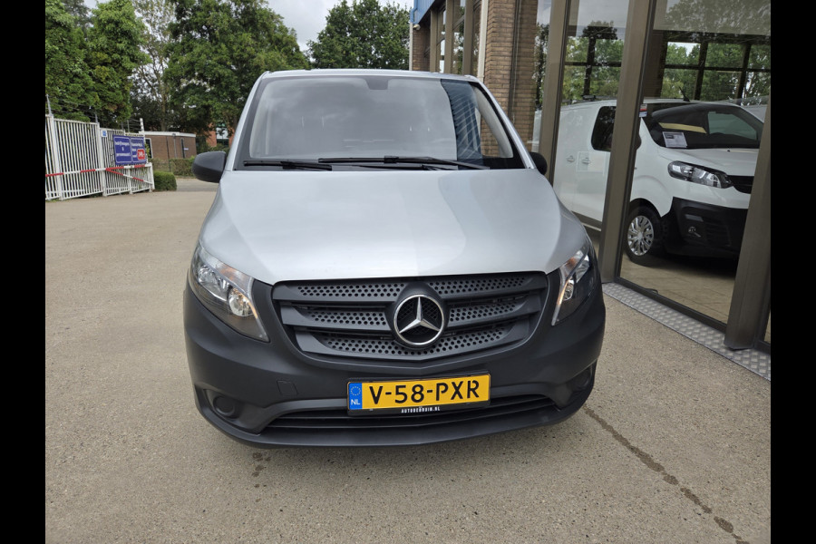Mercedes-Benz Vito 110 CDI Lang Werkplaats inrichting Achteruitrijcamera Verwarmdevoorstoel