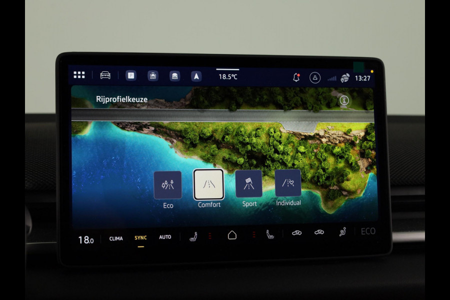 Volkswagen ID.3 Life 50 kWh accu 125 kW / 170 PK Hatchback Elektri Achteruitrijcamera | Carplay