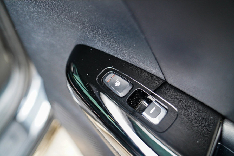 Kia Sportage 1.6 T-GDI 4WD DynamicLine | Stoelverkoeling | Stuurwielverwarming | 360 Camera | JBL | Lane Assist