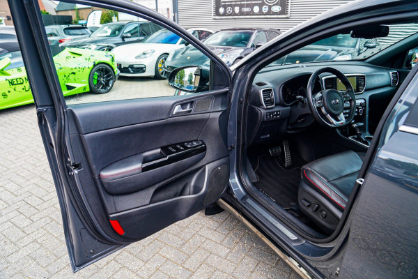 Kia Sportage 1.6 T-GDI 4WD DynamicLine | Stoelverkoeling | Stuurwielverwarming | 360 Camera | JBL | Lane Assist