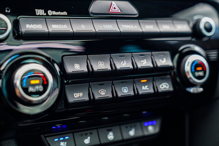 Kia Sportage 1.6 T-GDI 4WD DynamicLine | Stoelverkoeling | Stuurwielverwarming | 360 Camera | JBL | Lane Assist