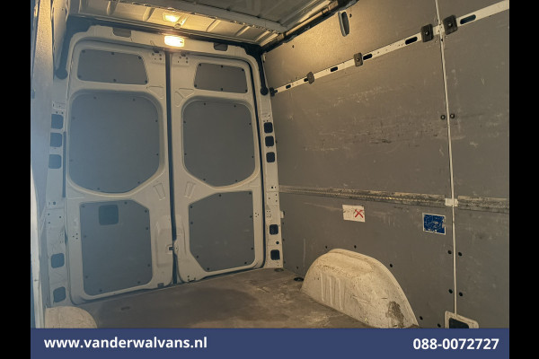 Mercedes-Benz Sprinter 315 CDI 150pk L2H2 Euro6 Airco | Camera | Apple Carplay | Android Auto Parkeersensoren, 270 Graden Achterdeuren, Bijrijdersbank