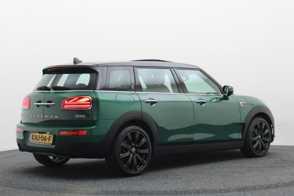 MINI Clubman 1.5 Cooper Automaat Knights Bridge Edition Leer, Panoramadak, Apple Carplay, Virtual Cockpit, LED, Cruise, Camera, 18''
