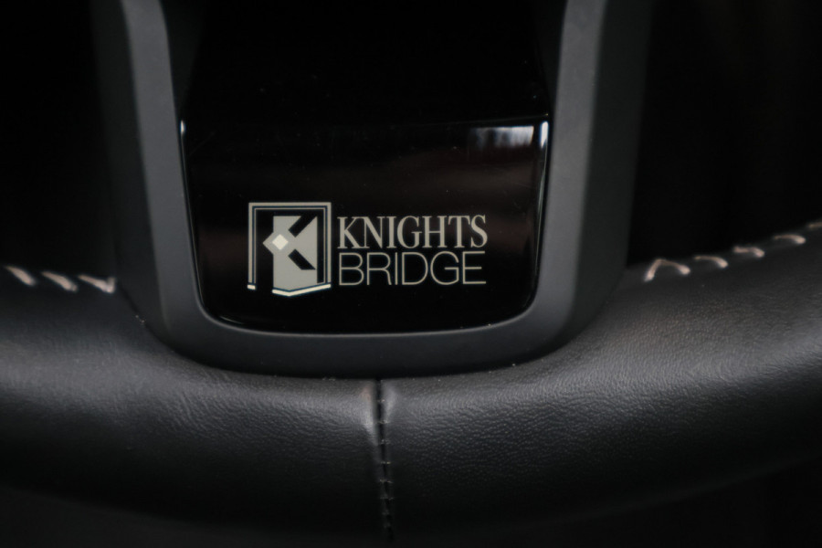 MINI Clubman 1.5 Cooper Automaat Knights Bridge Edition Leer, Panoramadak, Apple Carplay, Virtual Cockpit, LED, Cruise, Camera, 18''