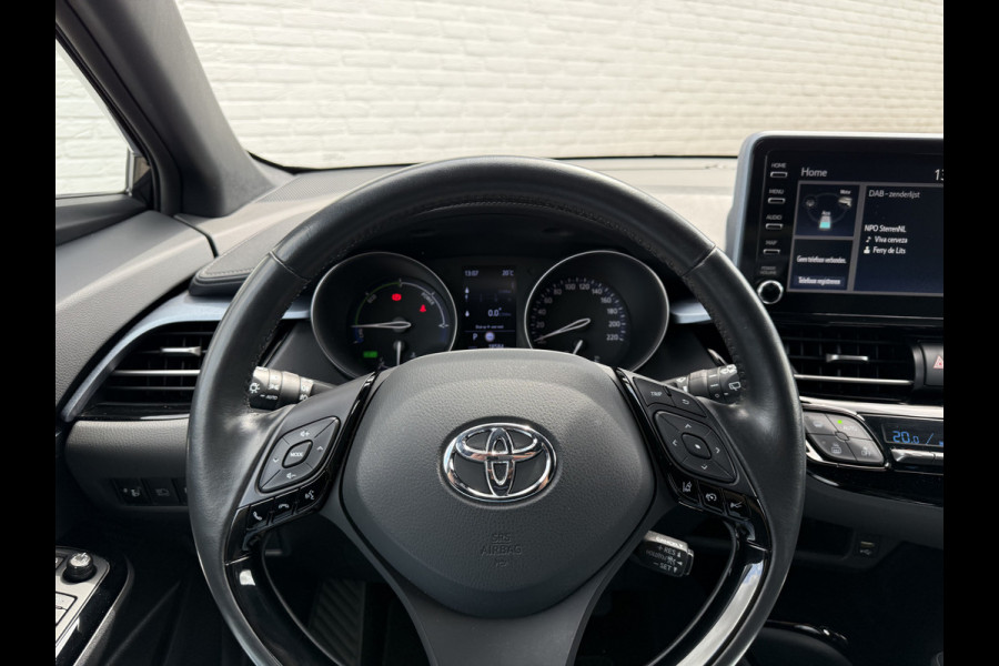 Toyota C-HR 2.0 Hybrid Team D | ACC | CarPlay | Camera | LED | DAB+ | 18 inch