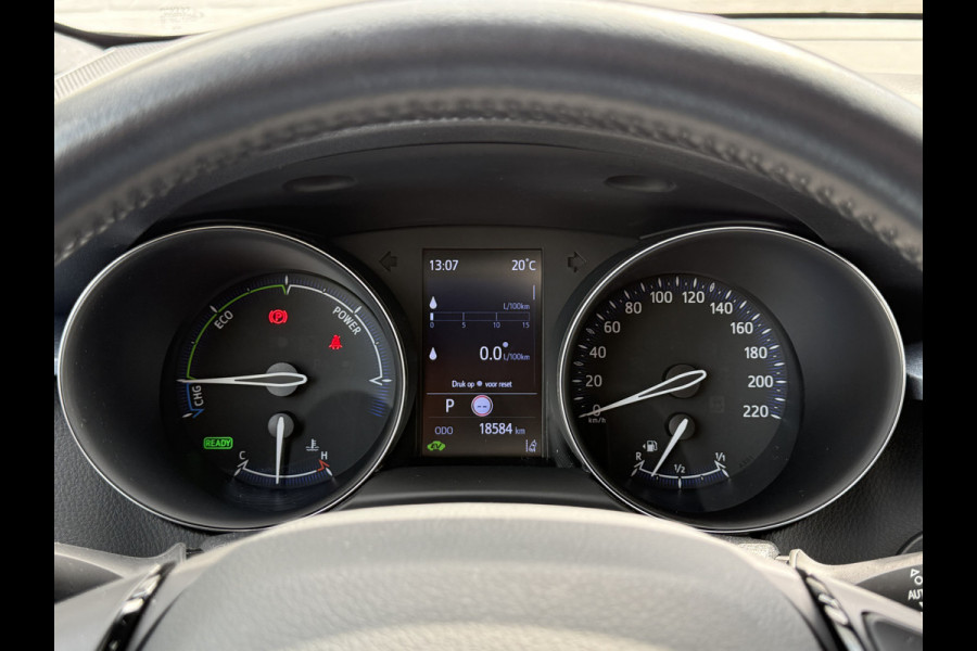 Toyota C-HR 2.0 Hybrid Team D | ACC | CarPlay | Camera | LED | DAB+ | 18 inch
