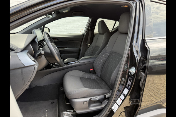 Toyota C-HR 2.0 Hybrid Team D | ACC | CarPlay | Camera | LED | DAB+ | 18 inch