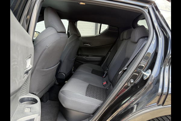 Toyota C-HR 2.0 Hybrid Team D | ACC | CarPlay | Camera | LED | DAB+ | 18 inch