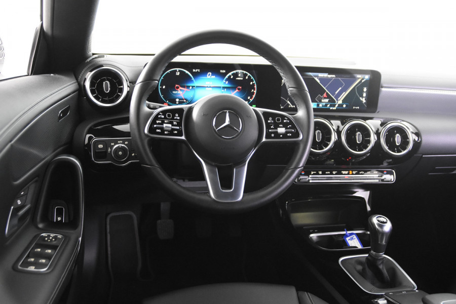 Mercedes-Benz CLA-Klasse Shooting Brake *1ste Eigenaar*Leer*Navigatie*Camera* 180