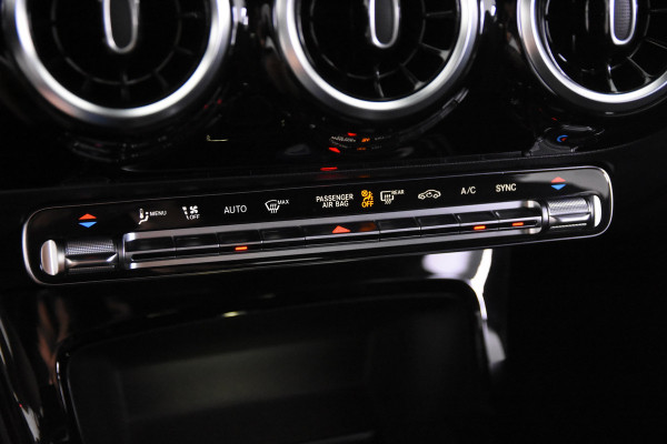 Mercedes-Benz CLA-Klasse Shooting Brake *1ste Eigenaar*Leer*Navigatie*Camera* 180