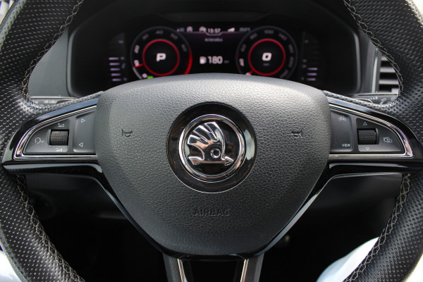 Škoda Karoq 2.0 TSI 4x4 Sportline Business / NL Auto! / Trekhaak / Panoramadak / Camera / CarPlay / Keyless / 19'' / DAB / Cruise Control