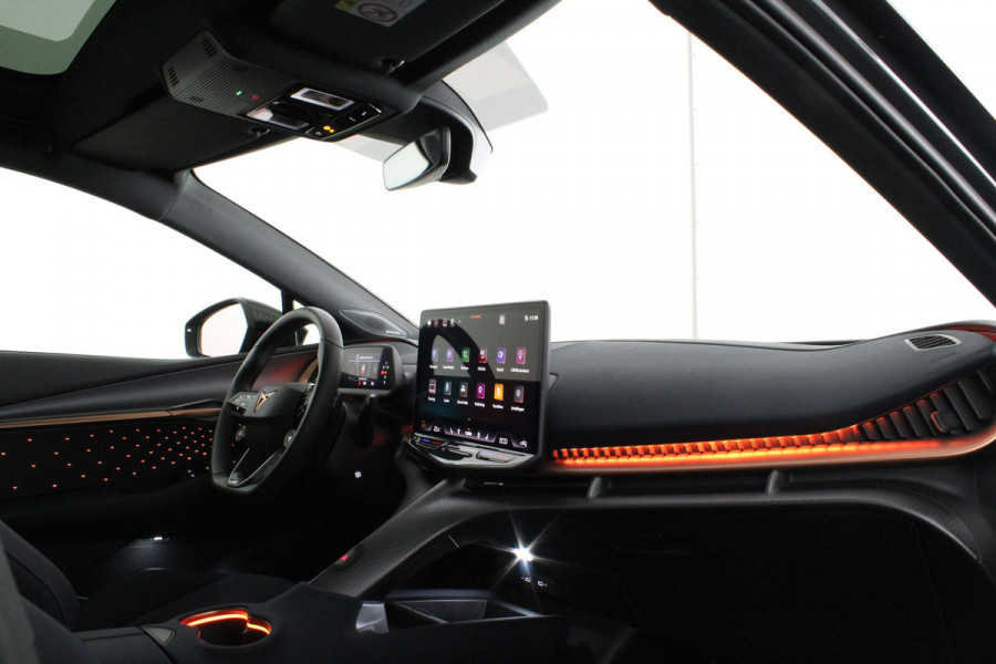 CUPRA Tavascan VZ Adrenaline 82 kWh > 340pk/Veel opties!/Sennheiser/Winterpakket/Urano Gray