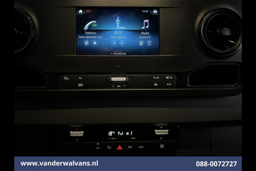 Mercedes-Benz Sprinter 315 CDI 150pk L2H2 Euro6 Airco | Camera | Apple Carplay | Cruisecontrol | Chauffeursstoel | Leder Android Auto, Parkeersensoren, Bijrijdersbank