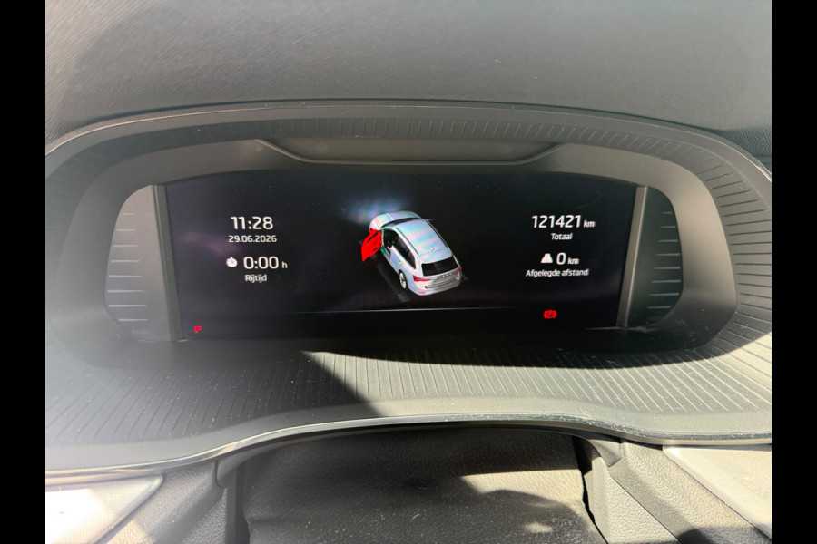 Škoda Octavia Combi 1.5 e-TSI Business Edition Plus | Stoelverwarming | Head-Up Display | Memory Seat | Keyless | Navigatie | Parkeersensoren | Cruise Control | Apple Carplay | Camera | Ambiance Verlichting |