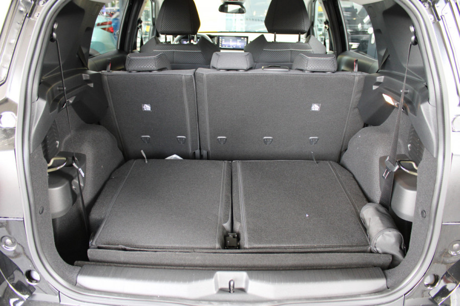 Opel Frontera 1.2 Turbo Hybrid Ultimate 7p. | Keyless Entry & Start | Winterpack | BLIS | Achteruitrijcamera