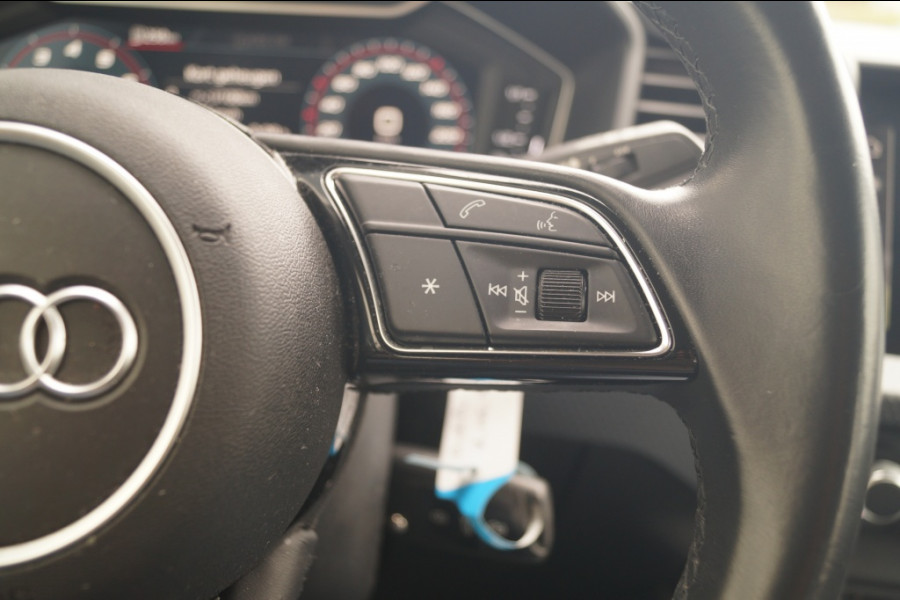 Audi A1 Sportback 25 TFSI 95pk Epic Edition -AIRCO-CARPLAY-DIGI-DAB-