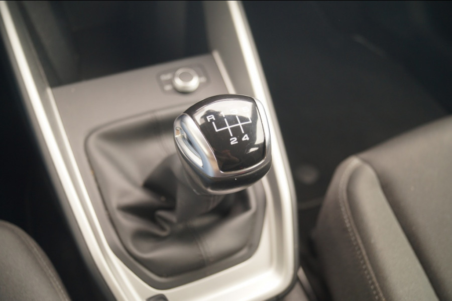 Audi A1 Sportback 25 TFSI 95pk Epic Edition -AIRCO-CARPLAY-DIGI-DAB-