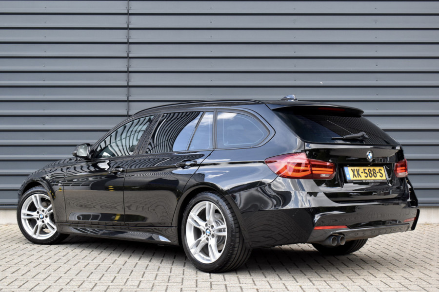BMW 3 Serie Touring 320i M Sport Shadow | Virtual Cockpit | Achteruitrijcamera | Groot Navi | HiFi |
