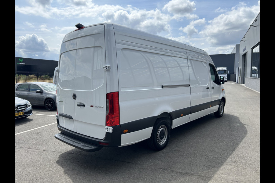 Mercedes-Benz Sprinter 317 CDI L3 H2 Pro LED / MBUX / Navigatie / Camera / Cruise control / Airco / 270 Graden achterdeuren
