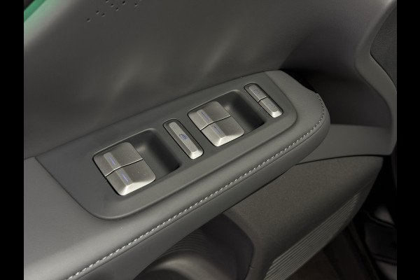 XPeng G6 RWD Long Range 80.8 kWh | Luxe donker interieur