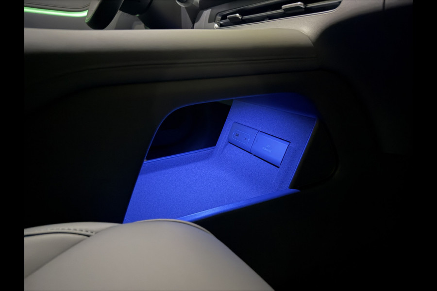 XPeng G6 RWD Long Range 80.8 kWh | Luxe donker interieur