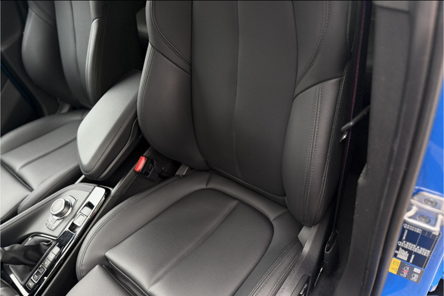 BMW X1 xDrive25e M-Sport | Sportleder | Memory | H/K | Head-Up | Camera | Comfort Acces | 35X op Voorraad