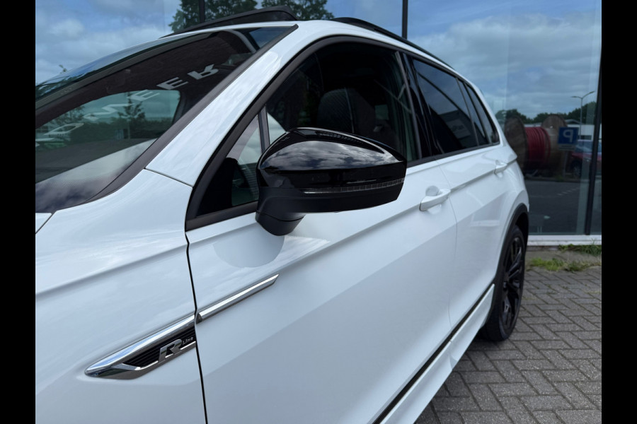 Volkswagen Tiguan 1.5 TSI ACT Highline Business R - Pano/Schuifdak- Leder - Navi - Afn.Trekhaak - Virt.Cockpit