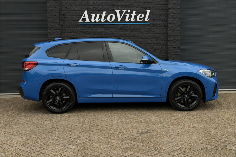 BMW X1 xDrive25e M-Sport | Sportleder | Memory | H/K | Head-Up | Camera | Comfort Acces | 35X op Voorraad