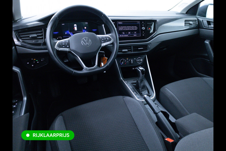 Volkswagen Polo 1.0 TSI Business Edition Automaat | Camera | Cruise | PDC V+A | Airco | App-connect Privacy glas, Grootlicht assistent, Digitaal dashboard, 15 inch LMV