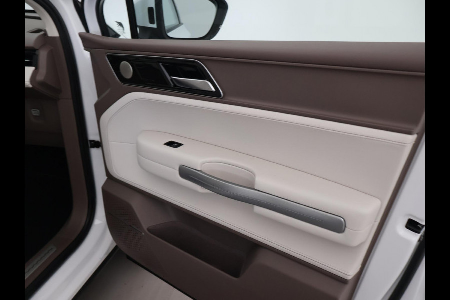 Aiways U5 63kWh SHOWROOM UITVOERING *42.630 KM* | 360 CAMERA | LEDER | LED | 19 INCH | CARPLAY