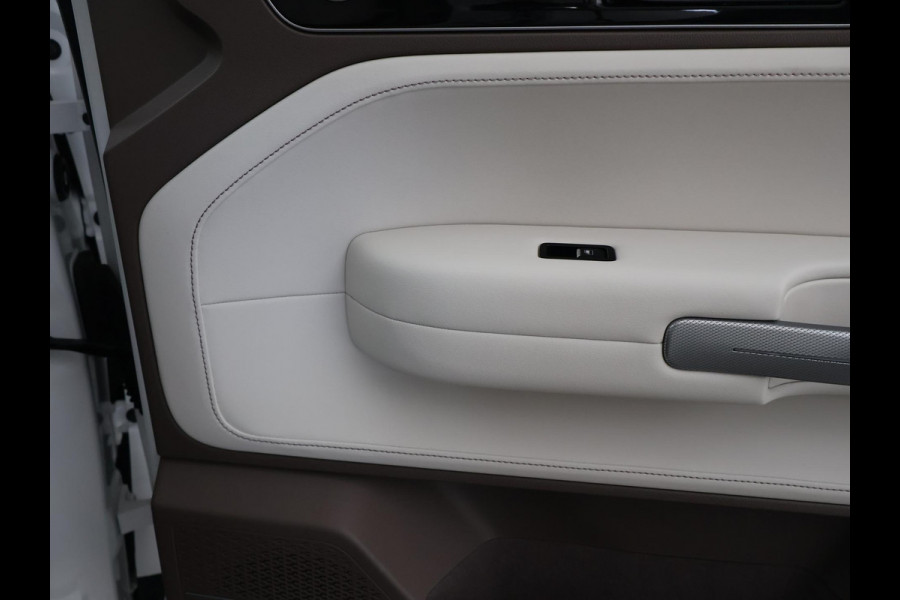 Aiways U5 63kWh SHOWROOM UITVOERING *42.630 KM* | 360 CAMERA | LEDER | LED | 19 INCH | CARPLAY