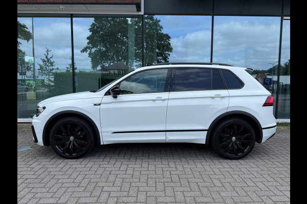 Volkswagen Tiguan 1.5 TSI ACT Highline Business R - Pano/Schuifdak- Leder - Navi - Afn.Trekhaak - Virt.Cockpit